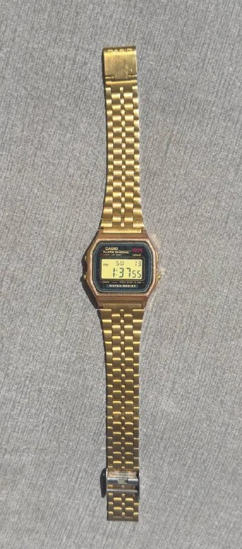 Часы Casio