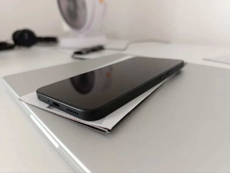 Смартфон Xiaomi 15T 1