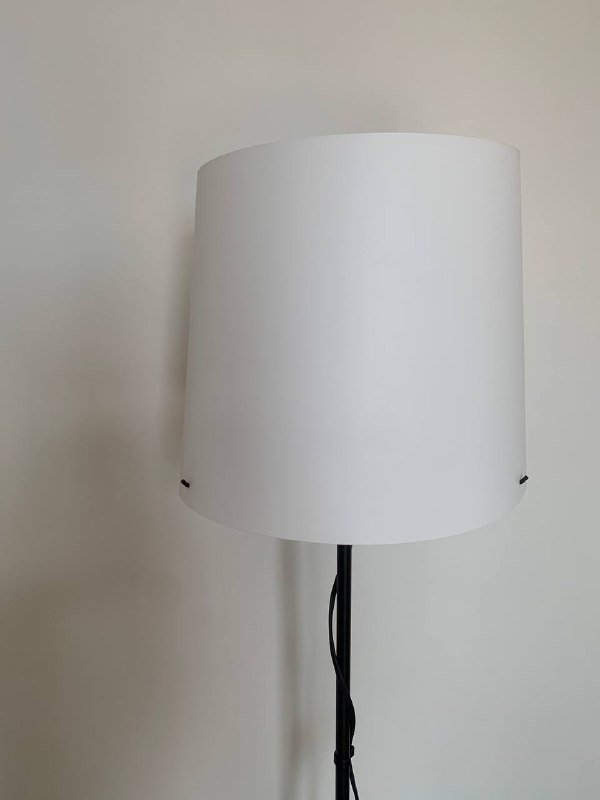 Торшер в минималистичном стиле 2