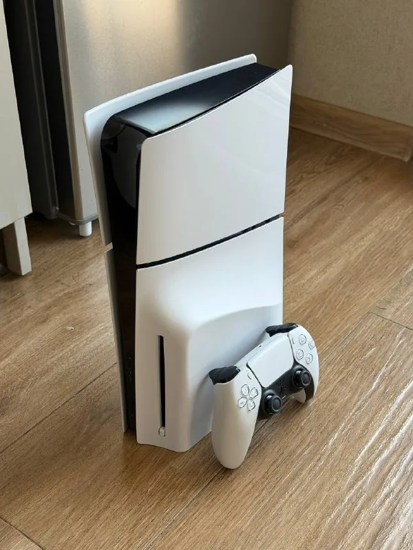 PlayStation 5 Slim, DualSense, FIFA FC24 1