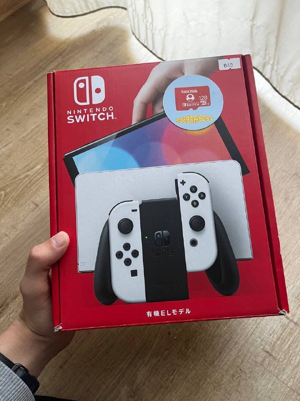 Nintendo Switch OLED White, microSD 512 GB 7
