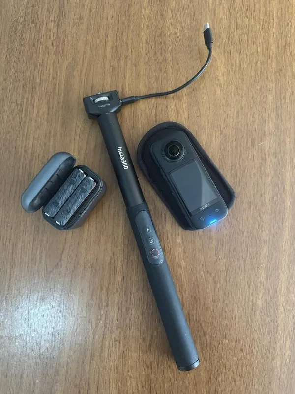 Insta360 X3 с аксессуарами