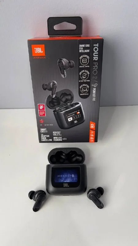 JBL Tour Pro 2 наушники 1
