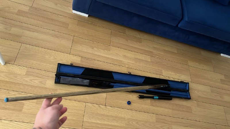 Два бильярдных кия китайского производства 2