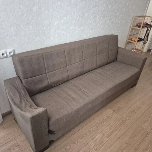 Диван