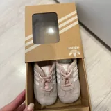 Дитячі кросівки Adidas Gazelle, розмір 21 5