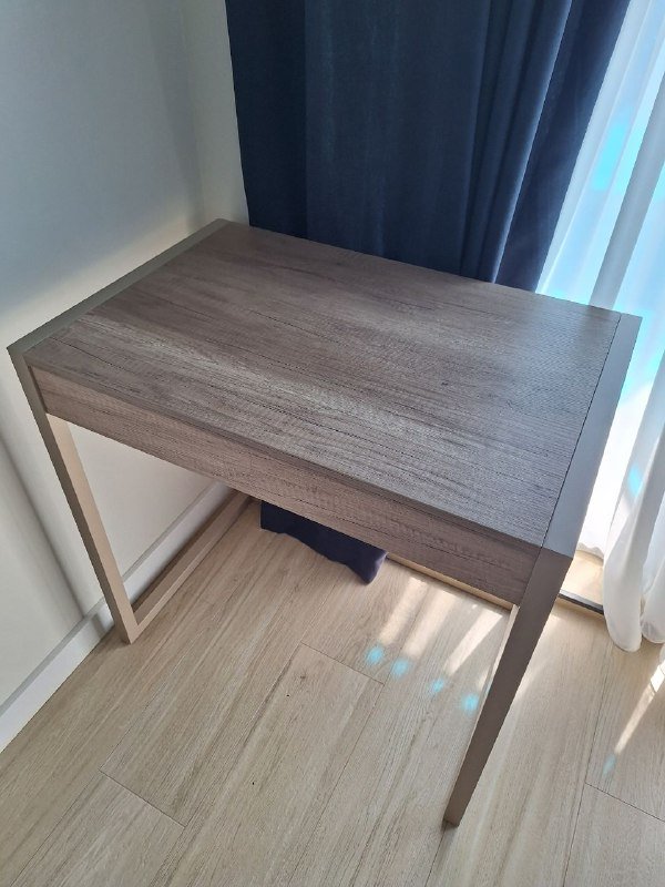 Стол новый 2