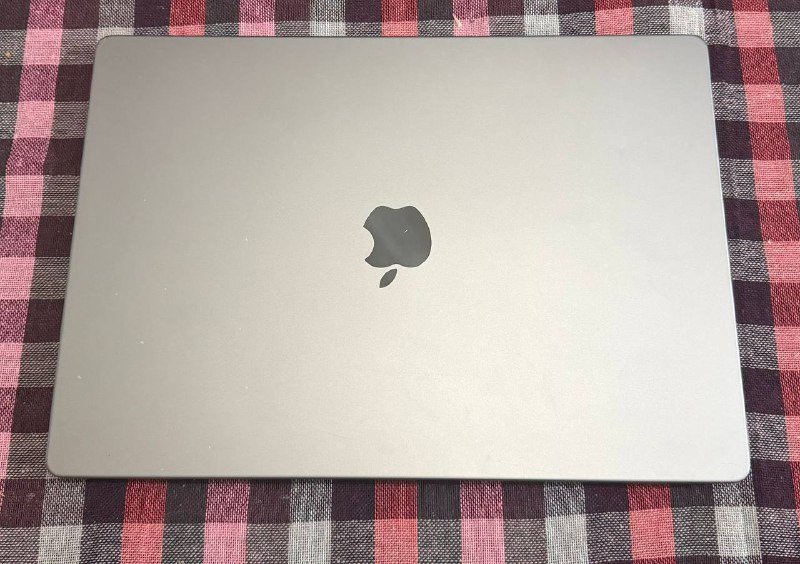 Macbook Pro 2021 M1 Pro 16 дюймов 32 ГБ ram 512 ГБ SSD