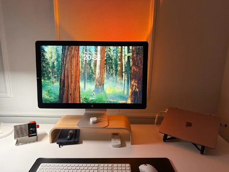 Apple Thunderbolt Display 27″ 1