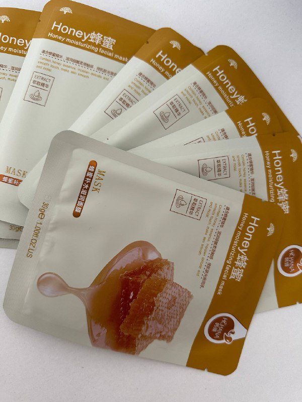 Набор гель для душа, носки, 8 масок 4