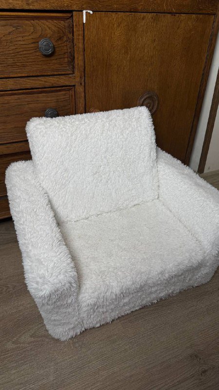 Мягкое детское складное кресло