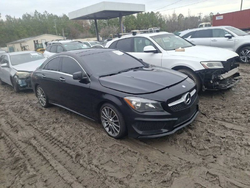 Mercedes CLA250 2016