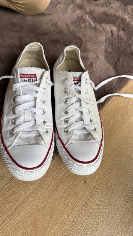 Кроссовки Adidas, шлёпанцы, кеды Converse 7
