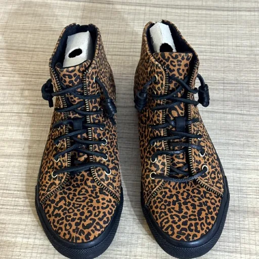 Женские кожаные кеды Sperry