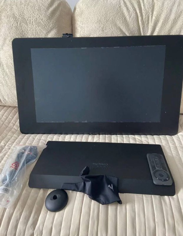 Wacom Cintiq Pro 24 Multi-Touch графический планшет 4