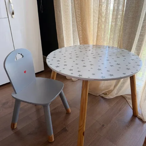 Children's table and chair