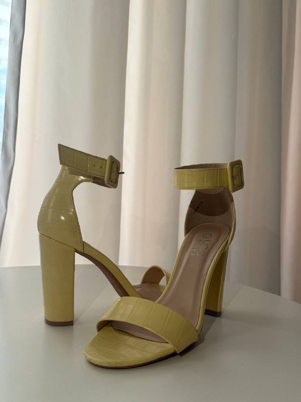 Женские туфли размер 37 и 38 3