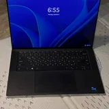 Dell XPS 15 9520 1