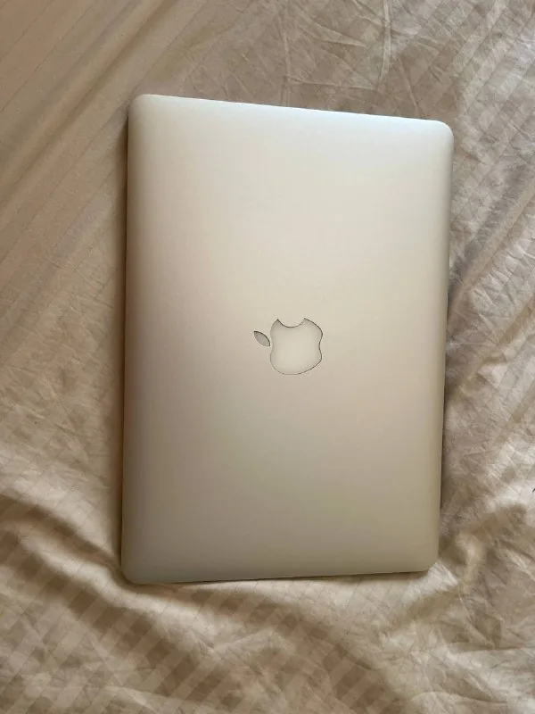MacBook Air 1