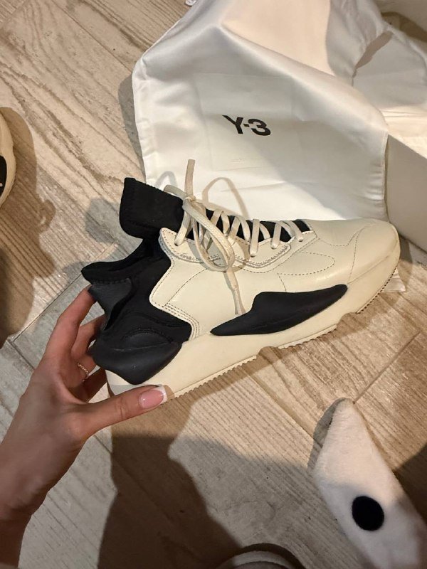 Кроссовки Yohji Yamamoto, New balance, Guess, Premiata, Жилет Calvin Klein, Пальто Guess, Куртка Tommy Hilfiger