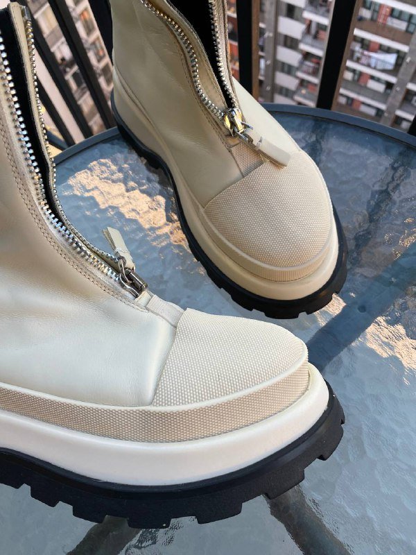 женские итальянские кожаные полусапожки 38р