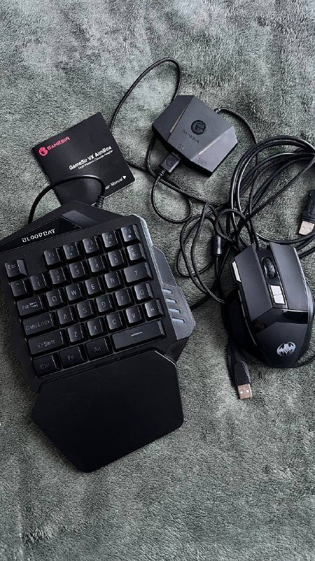Клавиатура, мышь, адаптер GameSir VX AimBox для консолей
