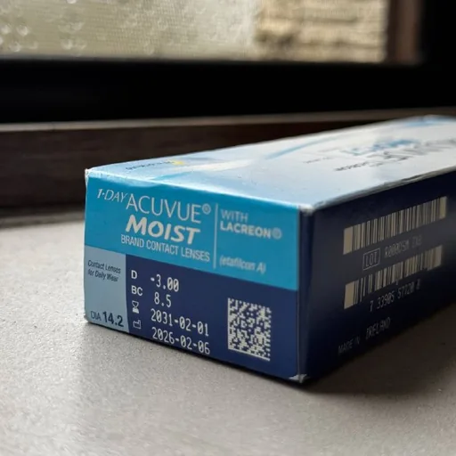 Линзы Acuvue Moist 1-Day, 30 шт