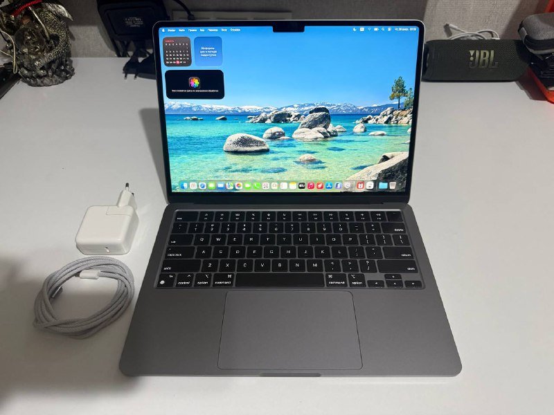MacBook Air 13.6 M2 16/256