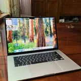 MacBook Air 15 M4 24 GB 512 GB 2