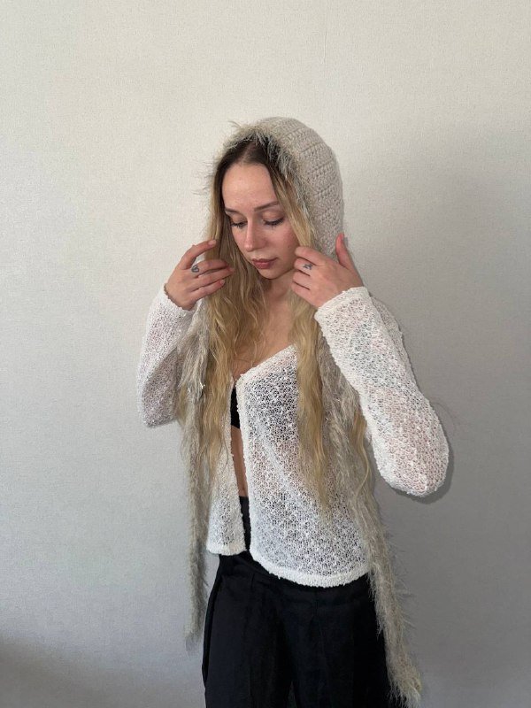 Косынка со съемными ушками и металлическими кольцами 2