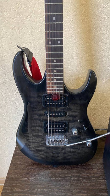 Электро гитара Ibanez, комбик Ibanez, чехол, ремень 8