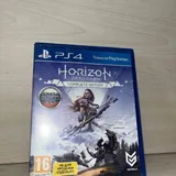 PlayStation 4 Slim с 2 джойстиками и игрой Horizon 2