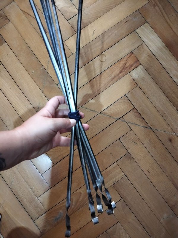 Массажер для стоп, держатель для телефона, плед, полка, маски, шампура, коврики, вешалки, сушилка для посуды 7