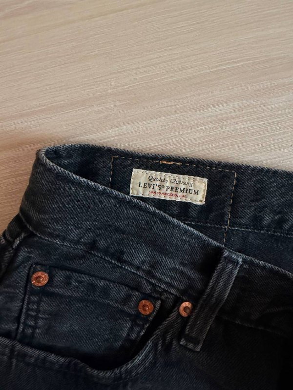 Джинсы Levi’s 501, брюки Vans Authentic Chino 4