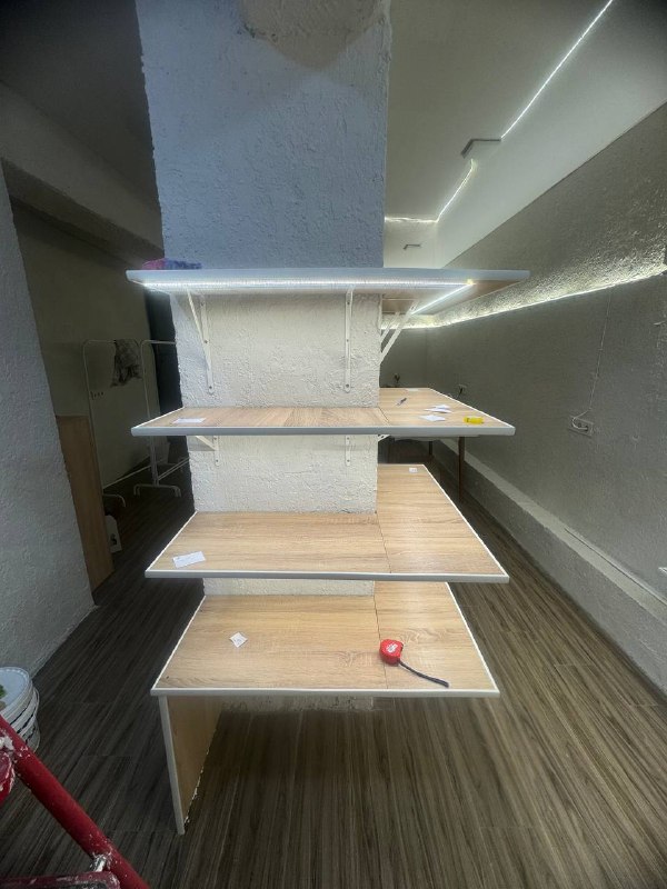 Полки с подсветкой комплект 3