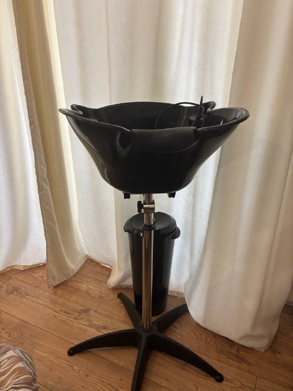 Мойка для парикмахера с подкладкой и шлангом