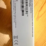 AirPods 5, AirPods 5 с беспроводным зарядным кейсом 5