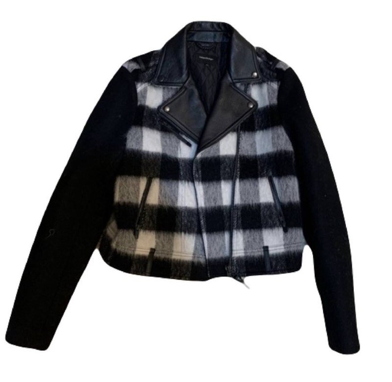 Куртка женская размер S