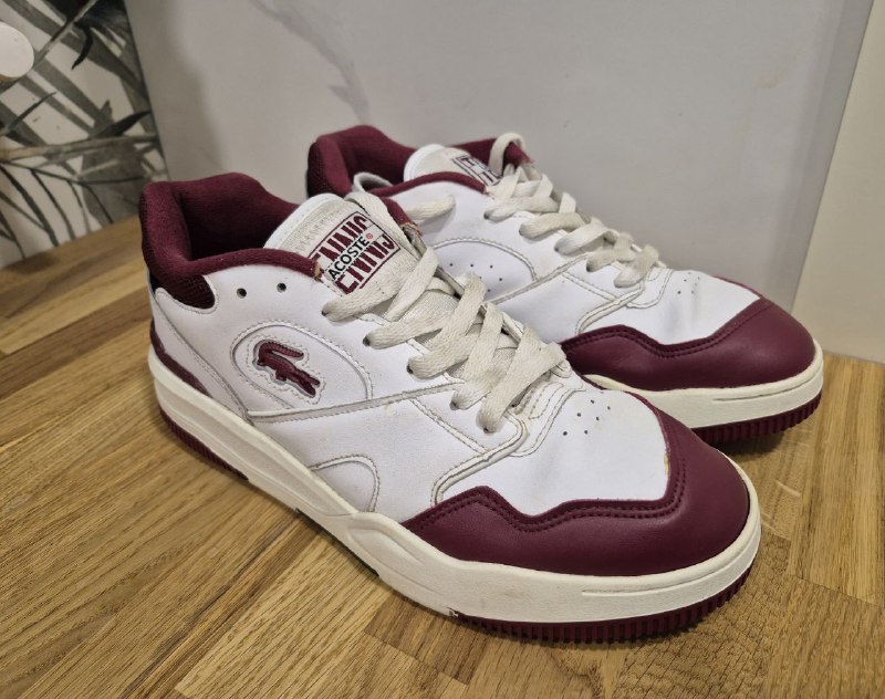 Часы Diesel, футболка Diesel, кроссовки Lacoste, куртки кожаные Gipsy, Nike Blazer 5