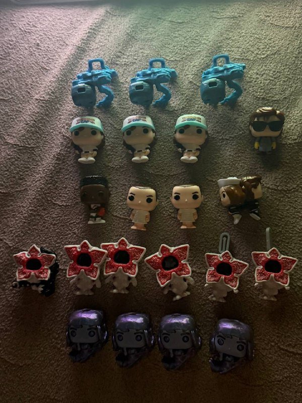 Киндер фигурки Очень странные дела Stranger Things