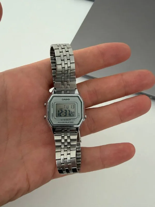 Casio Vintage Illuminator 1