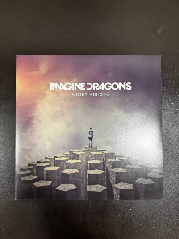 Клавиатура Logitech K380 Bluetooth, виниловые пластинки Imagine Dragons, Billie Eilish, Måneskin 2