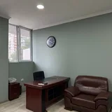 Офисная мебель, диван, кресла, стулья, столы, тумбы 2