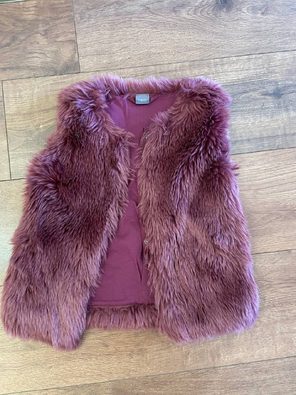 Куртка синяя, рубашка-куртка Zara, жилетка меховая, белая шубка 3