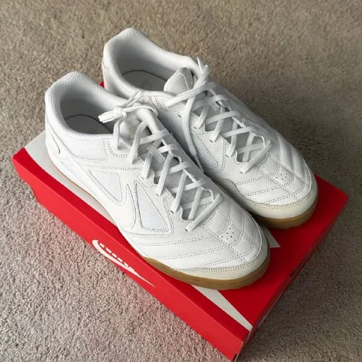 Nike Gatto