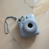 Instax Mini 12 фотоаппарат с сумочкой 2