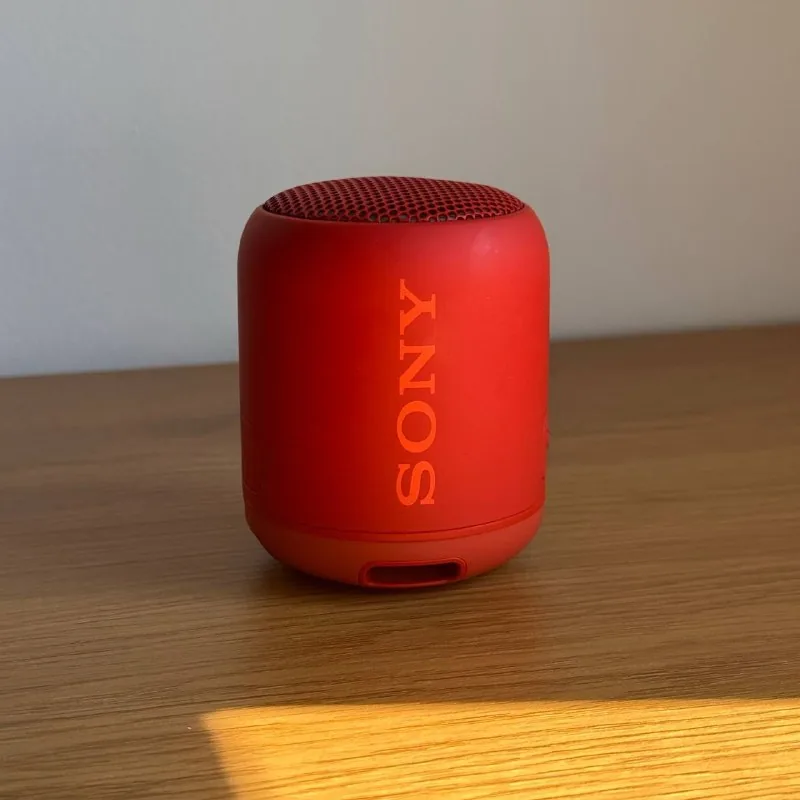 Sony SRS-XB12, Sony SRS-XB13 портативные Bluetooth-колонки 1