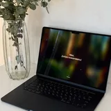 MacBook Air 15 M2 1