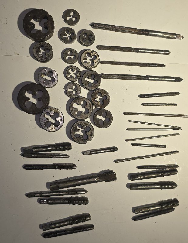 Плашки, метчики и развёртки от 1 до 14 мм