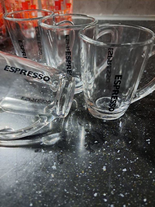 Чёрный шёлковый топик, сумочка, кольцо, браслет, кружки эспрессо, тарелки, стаканчики, пижама женская 3